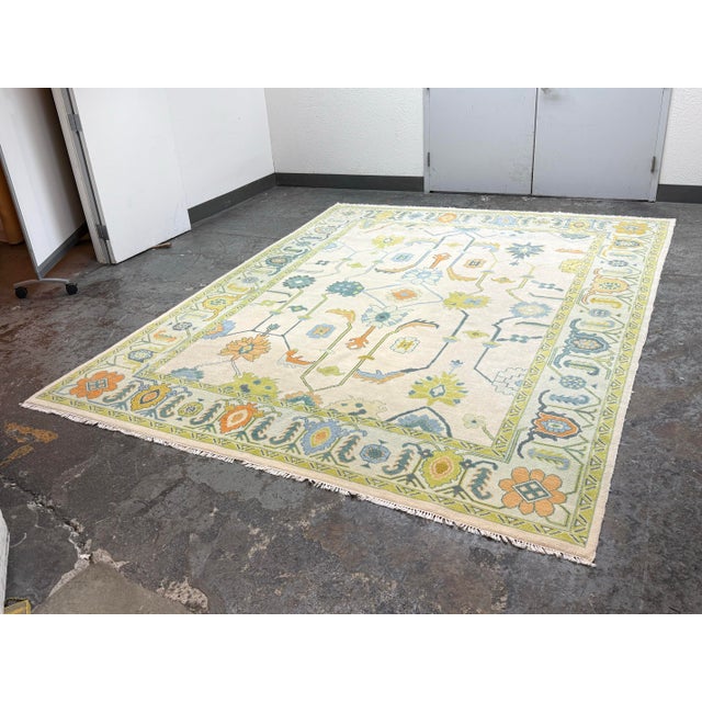 Design Plus Gallery presents the 9ft 1in 12ft Bestie Rollins from Loom & Co. This hand-knotted area rug is made from 100%...