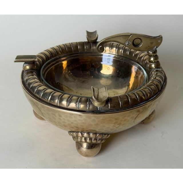 Art Deco Austrian Brass Ashtray with Integrated Cigarette Cutter, 1920s For Sale - Image 6 of 13