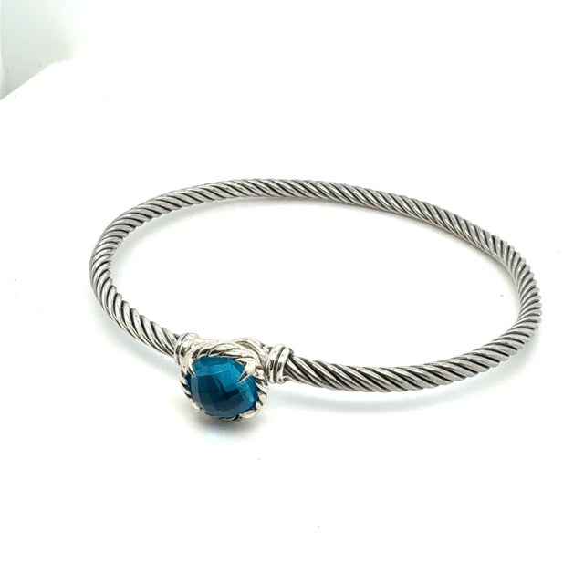 1990s David Yurman London Blue Topaz Cuff Bracelet Size M Silver 3 mm Estate For Sale - Image 4 of 5