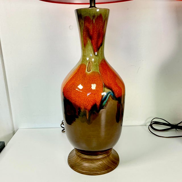 1960s Vintage Boho Chic Glazed Drip Ceramic Table Lamps - A Pair, New Shades. For Sale - Image 9 of 15