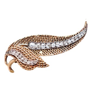Leaf-Shaped Gold Brooch with Diamonds For Sale