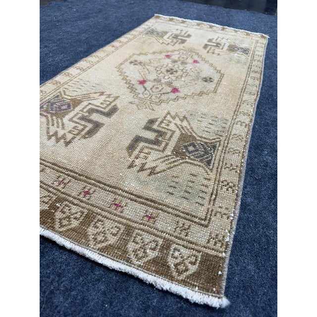 Early 21st Century Turkish Yastik Rug 1'9" x 3'7" For Sale - Image 5 of 5