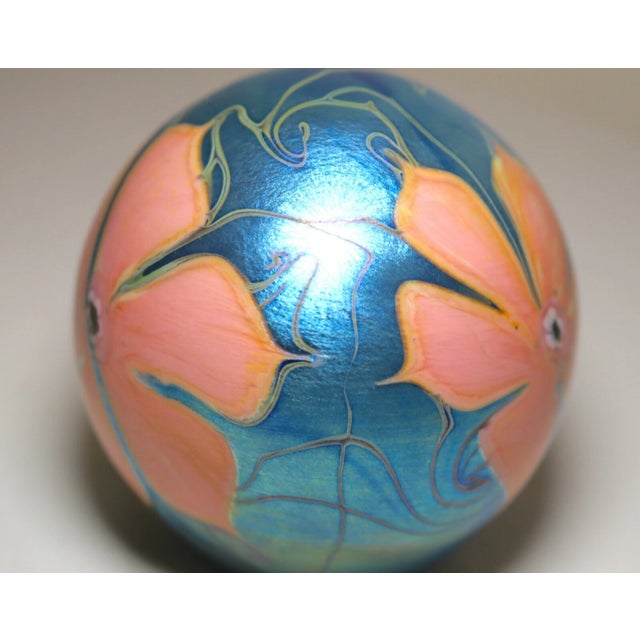 Abstract Vintage Hand Blown Vandermark Studio Aurene Iridescent Art Glass Paperweight For Sale - Image 3 of 12