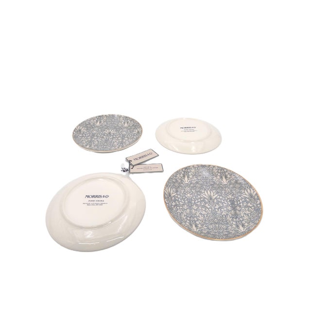 Morris & Co. Strawberry Thief Porcelain Dessert/Appetizer Plates Set of 4 For Sale In New York - Image 6 of 6