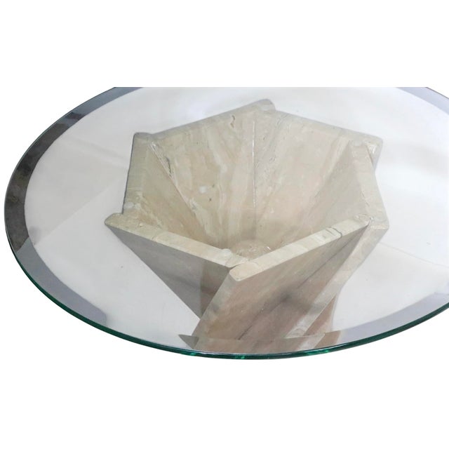 Late 20th Century Pair of Modernist Italian Travertine Flower Twist Base End Tables C. 1970/80's For Sale - Image 5 of 12