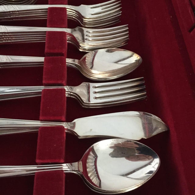 Viners of Sheffield Silverplate Flatware Set Set of 61 Chairish