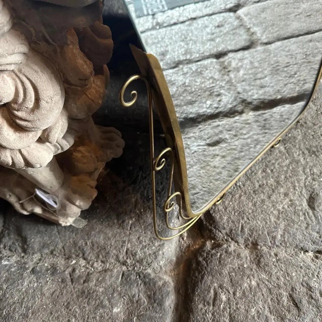 Wood 1950s Gio Ponti Style Mid-Century Modern Brass and Glass Wall Mirror For Sale - Image 7 of 12