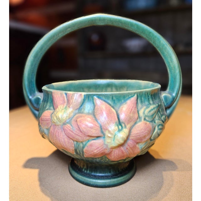 Roseville Pottery Pink Clementis Basket no.389-10.