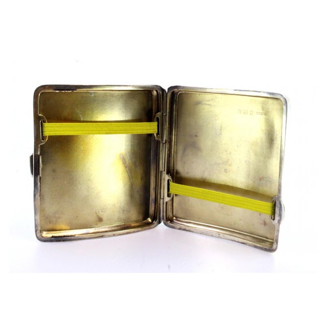 Guilloche Silver Cigarette Case with Curved Hinged Lid and Gold Interior For Sale - Image 6 of 8