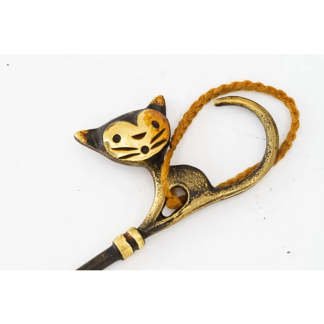 1950s Cat Shoehorn by Walter Bosse, 1950s For Sale - Image 5 of 6