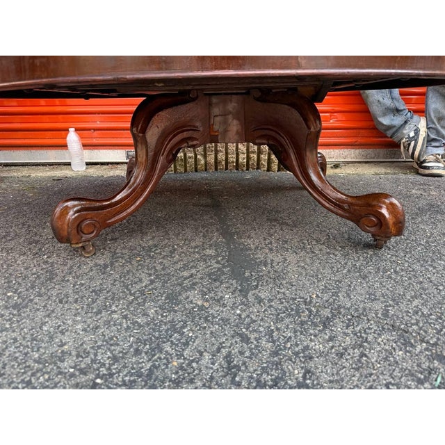 Wood Antique Victorian Style Mahogany Oval Coffee Table For Sale - Image 7 of 12