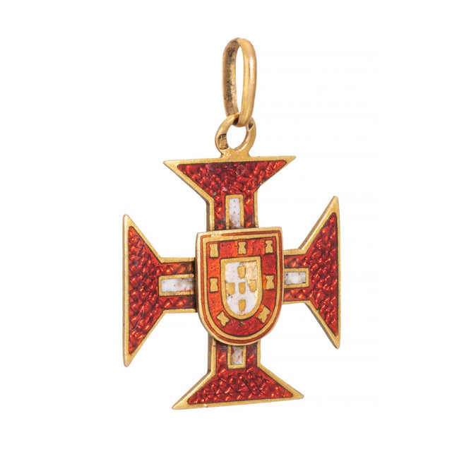 Finely detailed antique Cross of Christ medallion crafted in 19k yellow gold. Crafted in Portuguese 19k yellow gold, the...