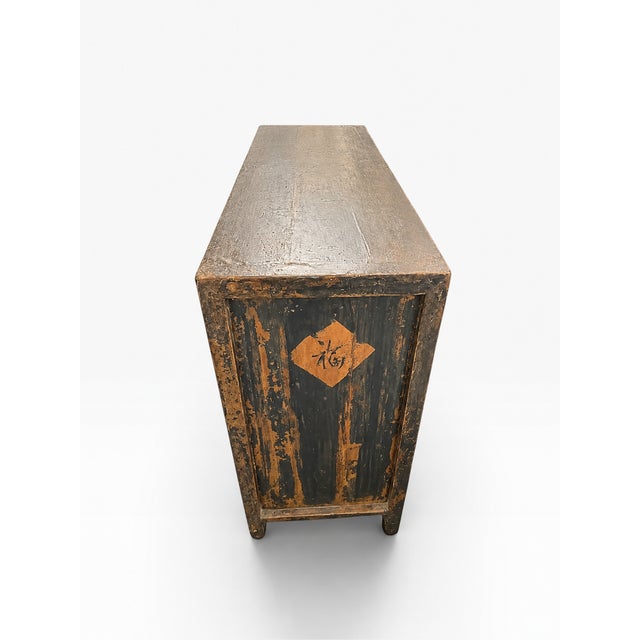 Early 20th Century Antique Chinese Hand-Painted Lacquer Cabinet – Early 20th Century For Sale - Image 5 of 16