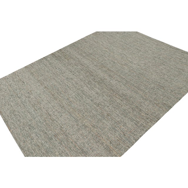 2010s 2010s Rug & Kilim’s Modern Kilim Rug in Gray & White For Sale - Image 5 of 7