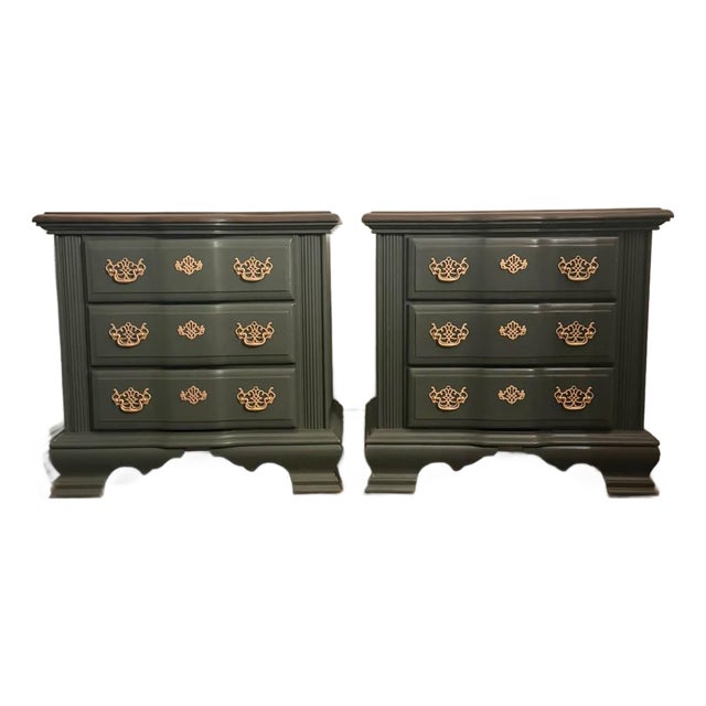 Vintage Vaughan-Bassett 3-Drawer Nightstands in Deep Green, Pair For Sale