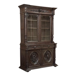 19th Century French Hand-Carved Oak Hunt-Style Bookcase ~ Bibliotheque For Sale