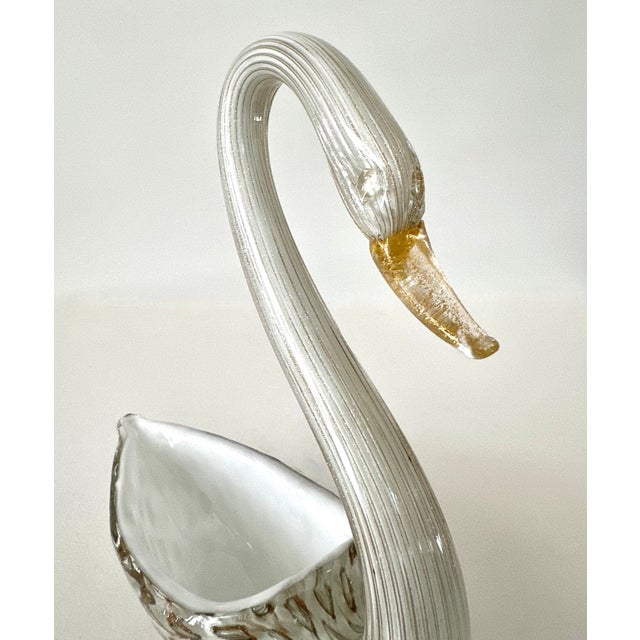 Murano Glass Swan Dish With Bullicante Inclusions For Sale - Image 10 of 15