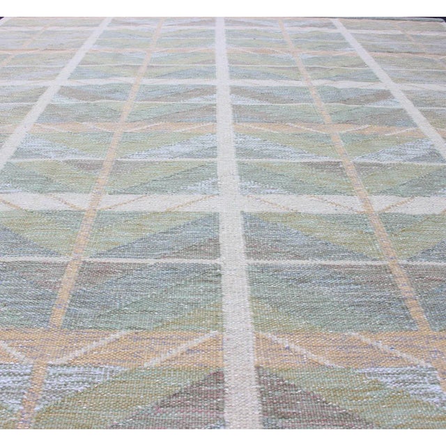 Mid-Century Modern Scandinavian Flat-Weave Design Rug by Keivan Woven Arts, 9'1 X 12'0 For Sale - Image 3 of 12