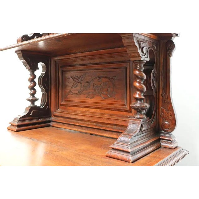 Antique FrenchHunting Cabinet in Barley Twist Oak, 1880 For Sale - Image 9 of 15