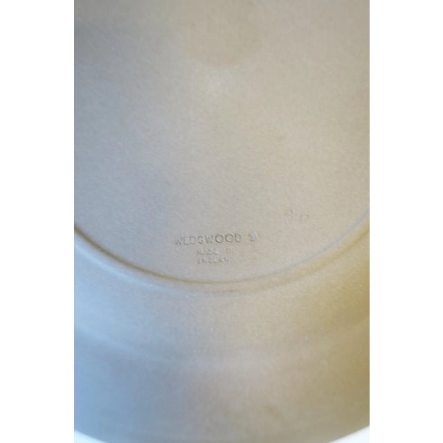 Brown English Wedgwood Matte Jasperware Scallop Seashell Dish or Plate For Sale - Image 8 of 10