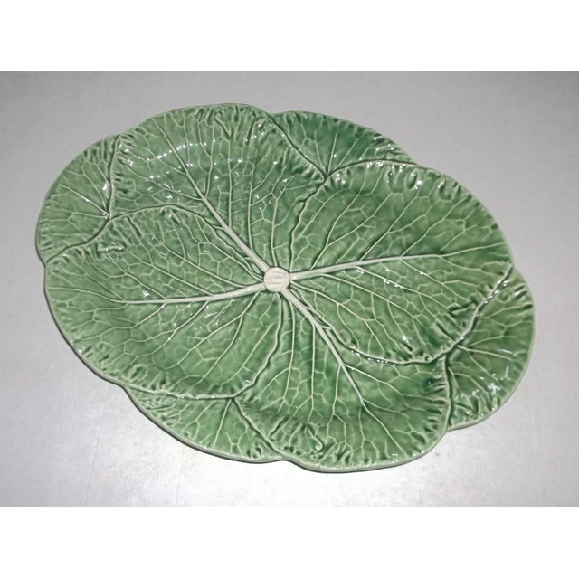1990s Vintage Bordallo Pinheiro Majolica Cabbage Leaf Serving Platter For Sale - Image 5 of 7