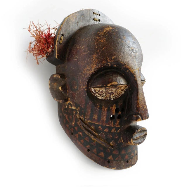 Early 19th Century Kuba Kete Helmet Mask For Sale - Image 4 of 13