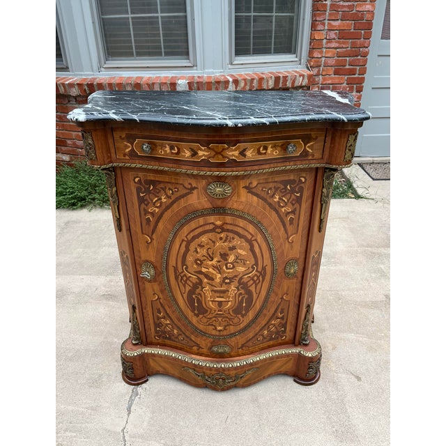 French Louis XV Marquetry Dry Bar Cabinet or Commode- Black Marble Top For Sale - Image 3 of 12