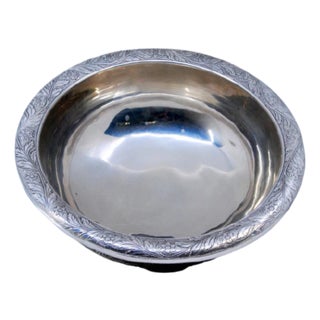 Silver Bowl with Floral Engravings For Sale