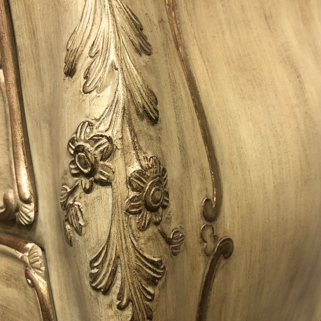 1990s Italian Hand-Carved Louis XV Style Shaped Chest With 2 Drawers For Sale In Dallas - Image 6 of 13
