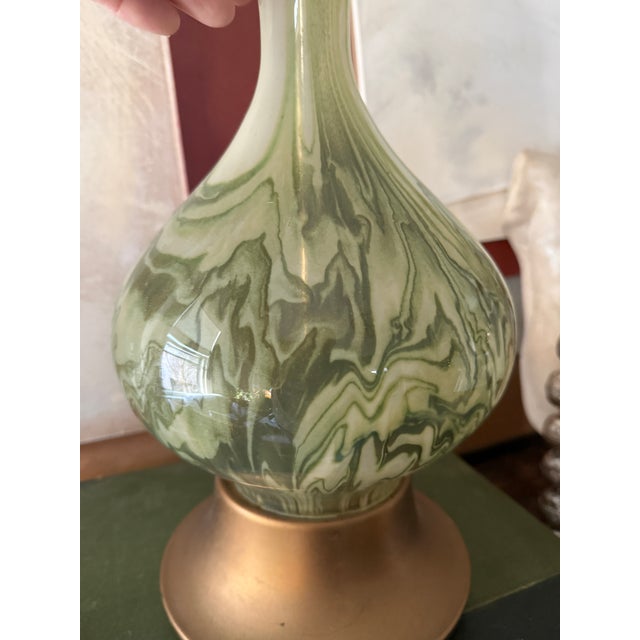 Glass 1960s Italian Empoli Style Green Swirl Art Glass Lamp, 25 Inch Marbled Glass on Brass Tone Base Table Lamp For Sale - Image 7 of 10