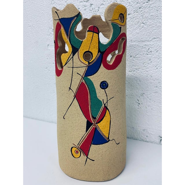 Sculptural studio pottery vase with Wassily Kandinsky qualities by renowned Spanish artist Bellon Alfareros.