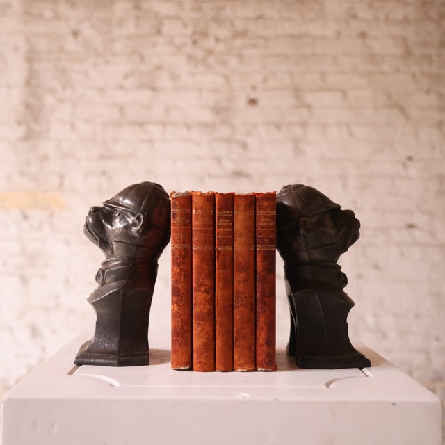 19th Century French Iron Knight Helmet Bookends (Set of 2) For Sale - Image 4 of 4