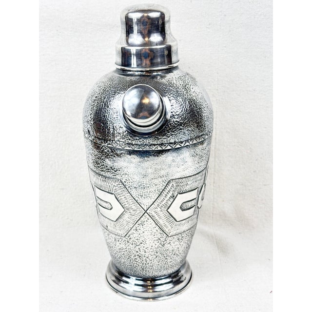 Vintage .900 Silver Pre-Columbian Design Cocktail Shaker For Sale - Image 4 of 12