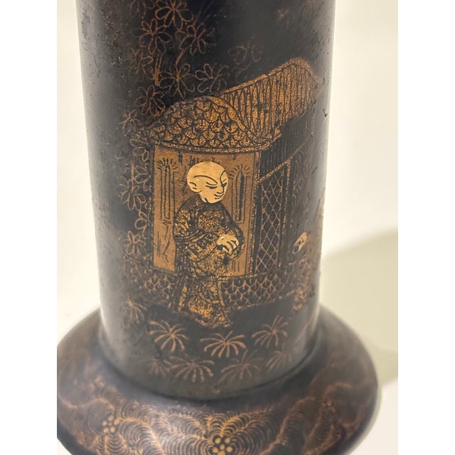 Antique English Papier-Maché Chinoiserie Spill Vase / Brush Holder in Black and Gold For Sale - Image 13 of 18
