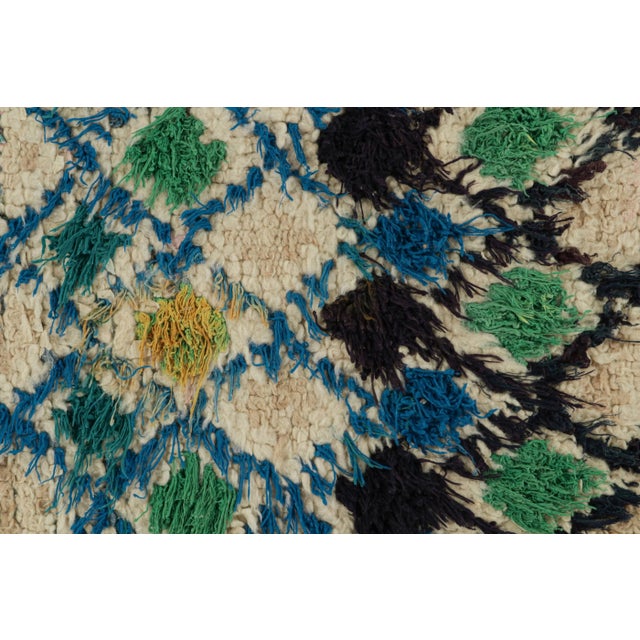 1950s 1950s Azilal Moroccan Scatter Rug in Beige With Diamond Patterns by Rug & Kilim For Sale - Image 5 of 7