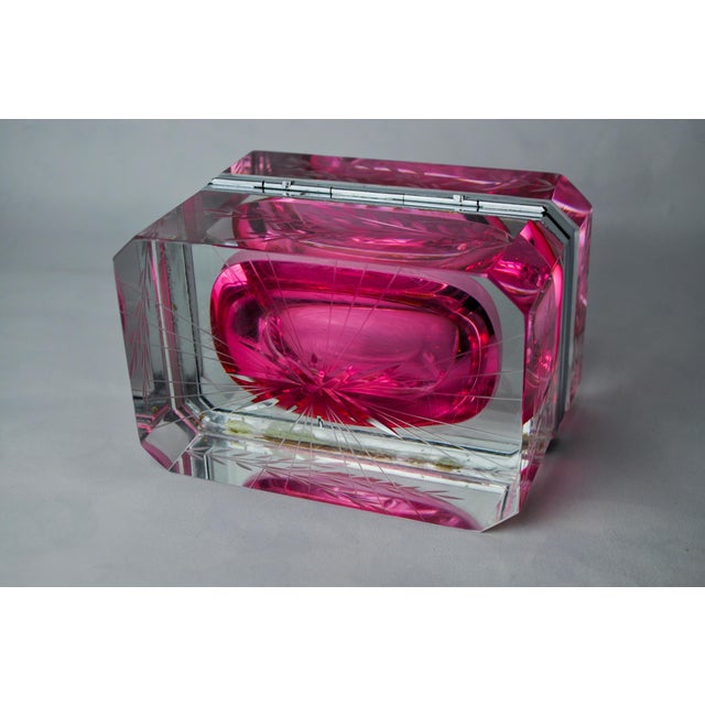 Pink Engraved Sommerso Jewelry Box in Murano Glass attributed to Mandruzzato, Italy, 1960s For Sale - Image 8 of 9