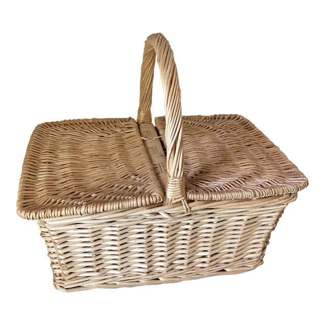 Large Vintage Rattan / Wicker Double Lid Picnic Basket for Farmhouse, Coastal, Rustic European, Cottagecore and Traditional Decor For Sale