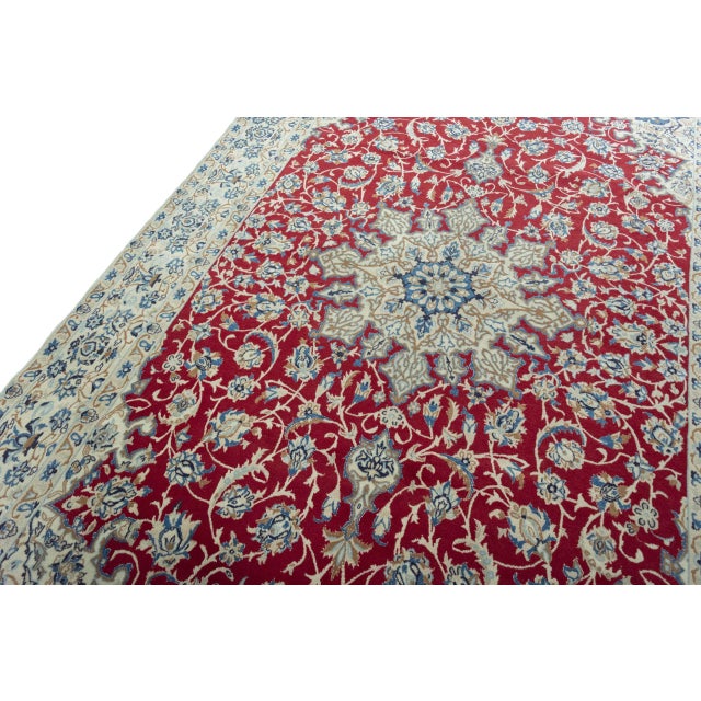 Hand-Knotted Nain 9LA Oriental Rug with Silk Content ​ For Sale - Image 5 of 13