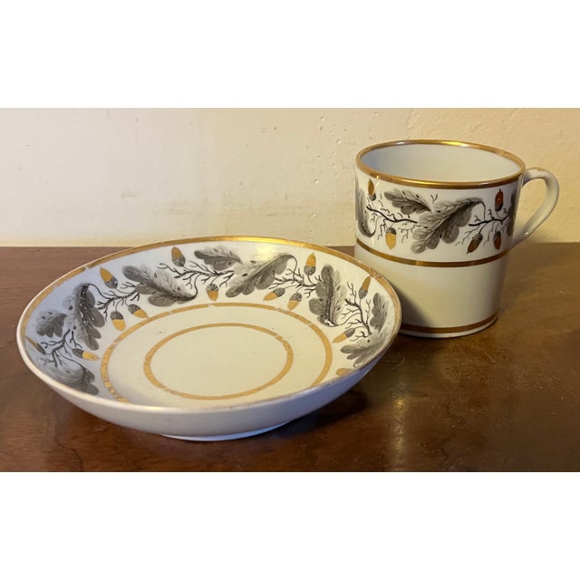 18th Century Antique 18th Century English George III Worcester Porcelain Coffee Can or Cup & Saucer Decorated With Oak Leaf Garland & Acorns For Sale - Image 5 of 10