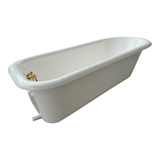 Vintage Cast Iron Clawfoot Bathtub For Sale