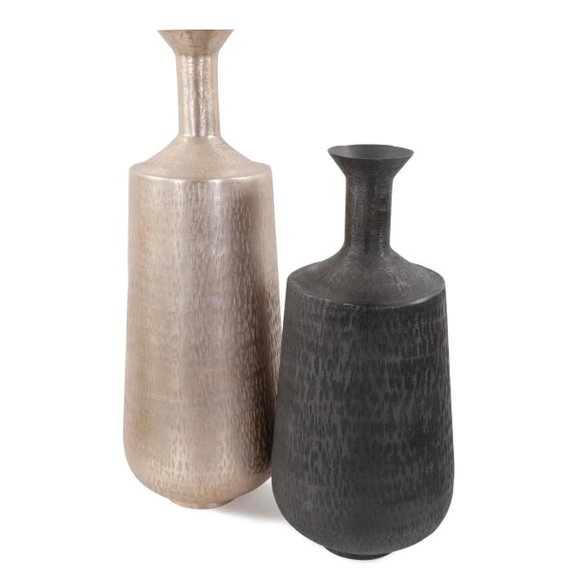 The Etched Crossways Flared Neck Vase, Large For Sale In Chicago - Image 6 of 9