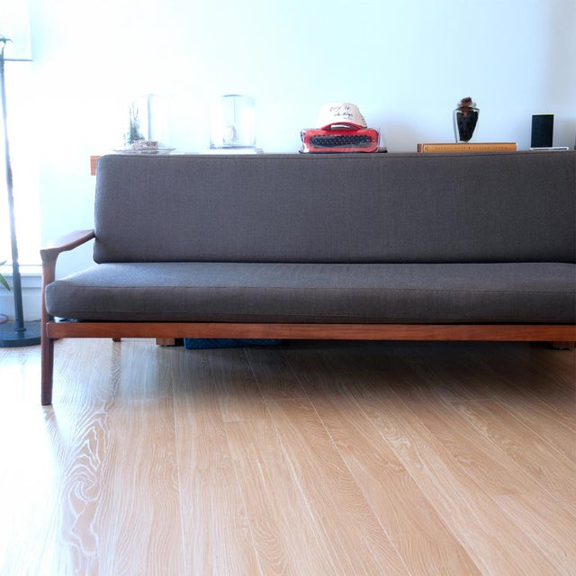 Overview The Contemporary Grey Wool Parker Sofa embodies understated elegance through its refined silhouette, premium wool...