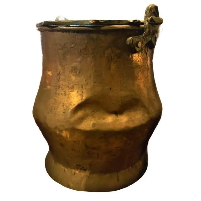 Metal 19th Century Antique Hand-Forged Copper Cachepot With Brass Handle For Sale - Image 7 of 7