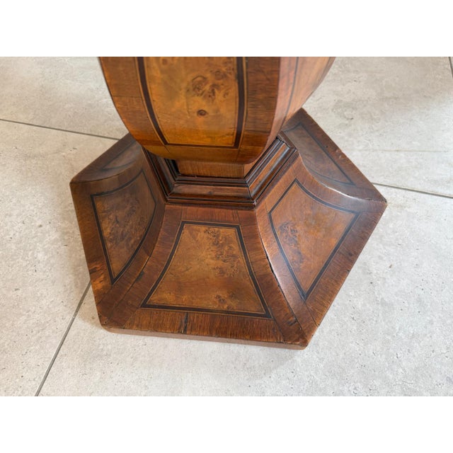 Biedermeier Table in Marquetry For Sale - Image 11 of 14