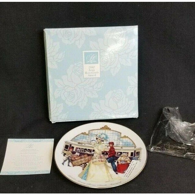 Avon 2002 Rose Circle Achievement Award Plate, New In Box Details: * Brand: Avon * Year: 2002 * Material: Porcelain *...