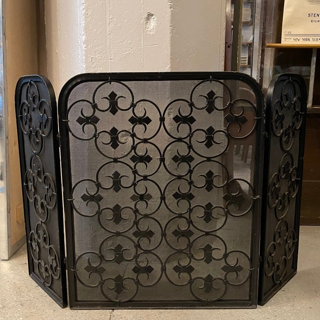 This elegant Hollywood Regency trifold fireplace screen is as practical as it is decorative. Constructed with fine mesh...