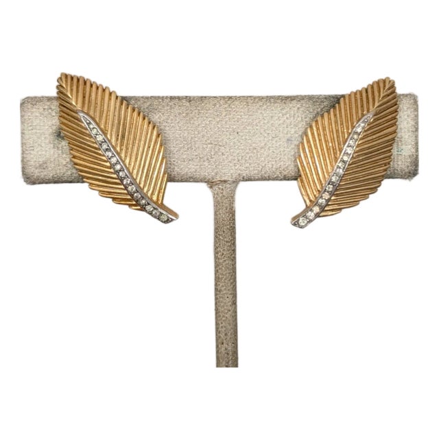 Vintage 1960s Signed Crown Trifari Goldtone Clear Rhinestone Leaf Clip Earrings-2 Pieces For Sale