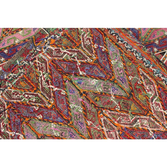 Mid 20th Century Colorful Vintage Turkish Embroidered Flat-Weave With All-Over Tribal Design For Sale - Image 12 of 13