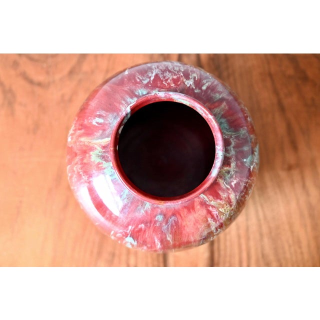 In 1918, Jean Mérillon purchased a pottery workshop in Caudéran, on the outskirts of Bordeaux. In 1919, he founded the...
