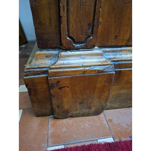 Late Baroque Genoese Linen Wardrobe in Walnut, 17th Century For Sale - Image 10 of 18